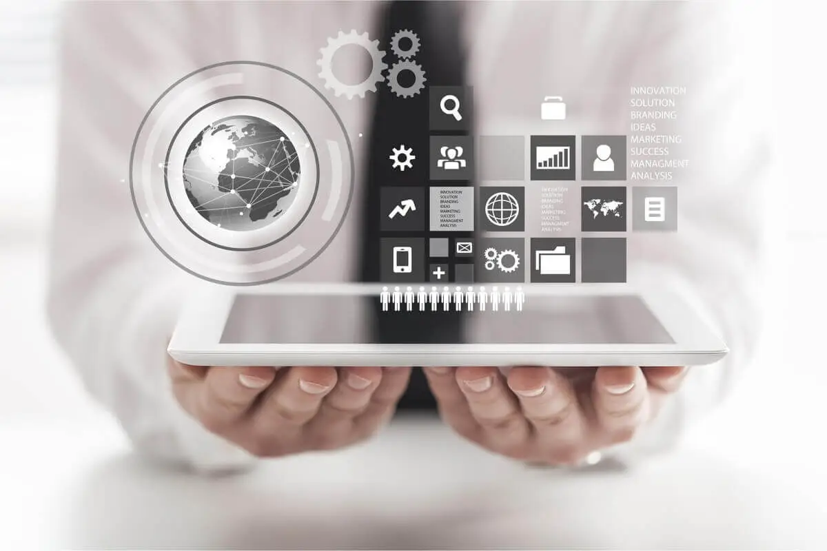 מהקופי עד הפיקסל: כך בונים אתר שיווקי